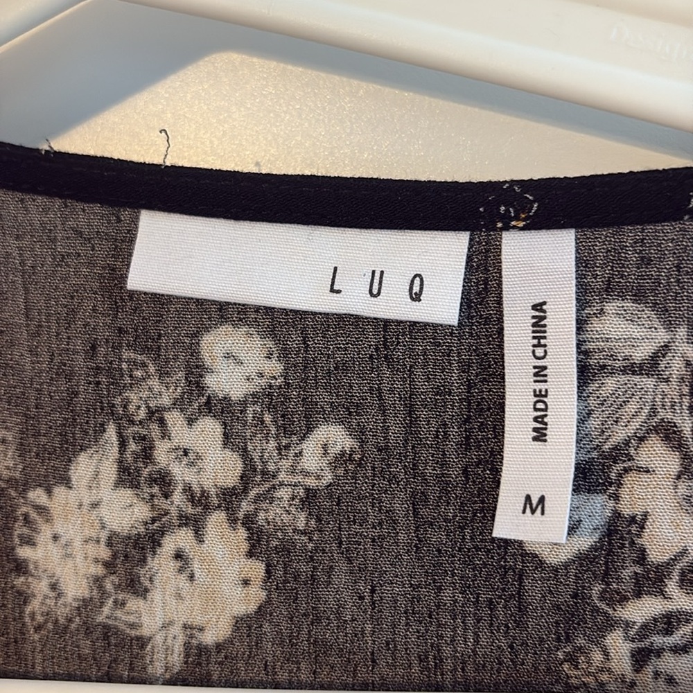 Luq top - Picture 2 of 7